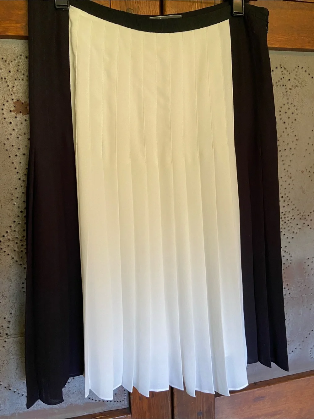 Vince Pleated Color Block A Line Skirt Size 8 - Picture 3 of 9